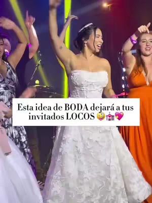 A group of people are dancing, with a bride in the center wearing a white strapless gown. Text overlayed is in Spanish.