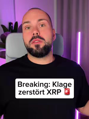 A man with a beard and a black shirt is centered in the frame. Overlayed on his chest is a white rectangular textbox containing the headline "Breaking: Klage zerstört XRP" in a bold, sans-serif font. Below the "XRP" is a small graphic of a can.