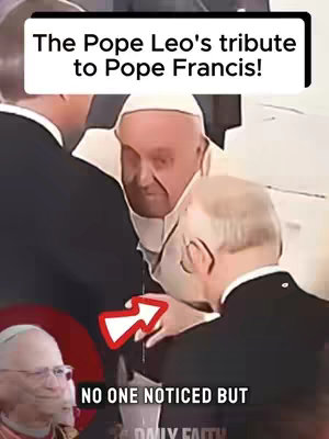 The cover image shows a scene with multiple people, likely popes, in formal attire. A white rectangular box with text is at the top of the screen. A large red arrow is pointing to one of the people. At the bottom of the screen is a blurred lower-resolution image. The colors include black, white and red.