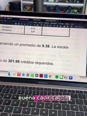 The cover image shows a laptop displaying a document with grades and a text overlay that says 'buena calificación'. The laptop is on a dark surface, and the keyboard is visible. The background is blurry, with some colorful objects.