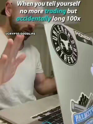 The cover image shows a man with a laptop, gesturing with his hand as if in surprise. Text overlays indicate a trading context.