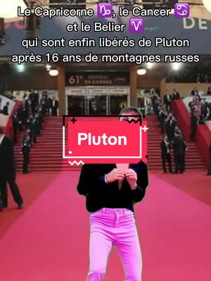 The cover image shows a person standing on a red carpet, holding a sign that says \"Pluton\". Behind the person, there is a crowd of people and a building with stairs. Above the person and behind them the caption has text with astrological symbols, with the text being in french.