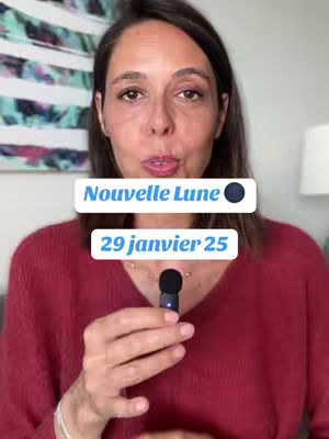 A woman with brown hair and a maroon top looks directly at the camera. Text overlays are added with the words "Nouvelle Lune" followed by a dark blue circle, and "29 janvier 25". The background has a blurry painting of abstract art .