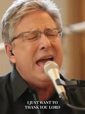 The cover image features a man, likely a singer, with his eyes closed and mouth open, presumably singing with a microphone in front of him. The background is blurred. Text overlayed at the bottom reads 'I JUST WANT TO THANK YOU LORD.'