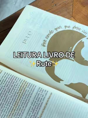 The cover image showcases an open book, likely a Bible, with text in Portuguese. Overlay text reads "LEITURA LIVRO DE Rute" in a bold font, implying a reading related to the Book of Ruth. The background is a wooden texture with warm lighting. The page containing a portion of a Bible passage is also displayed.