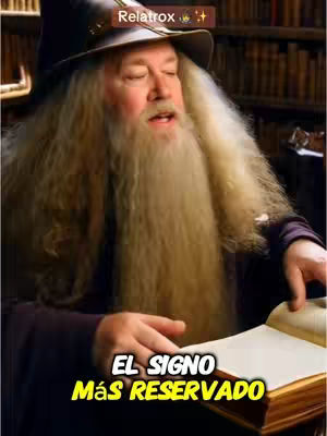 The cover image features a man with a long, white beard and a hat, evoking a wizard-like appearance. Text overlayed on the image states 'EL SIGNO Más RESERVADO'. The background suggests a library setting.